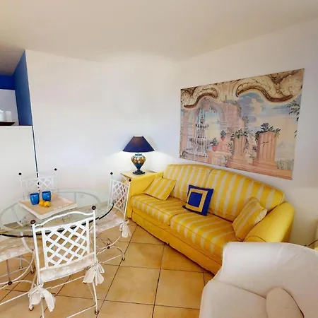 60vb - Beau 2p Avec Terrasse Plein Centre Appartement *